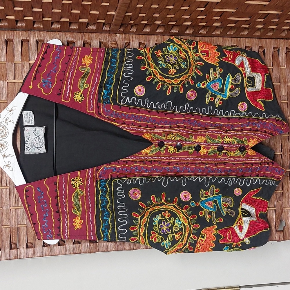Vintage 1990s Colorful Embroidered Global Vest - Picture 6 of 8